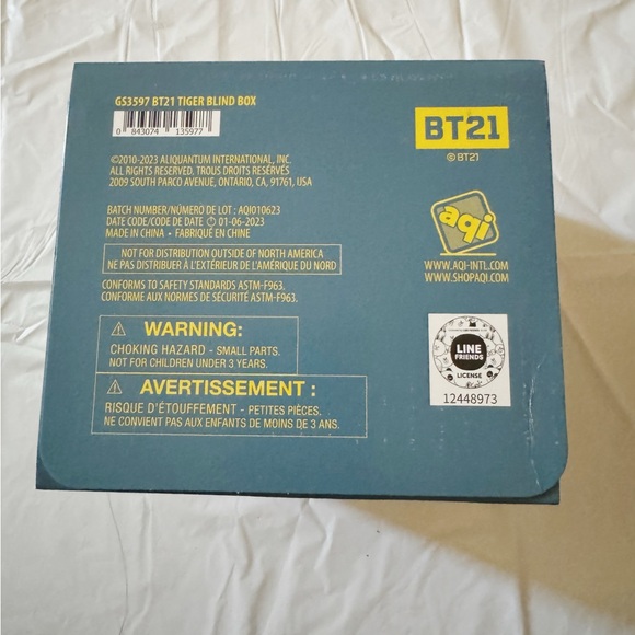 BTS MINISO special edition mystery blind box - Picture 3 of 4